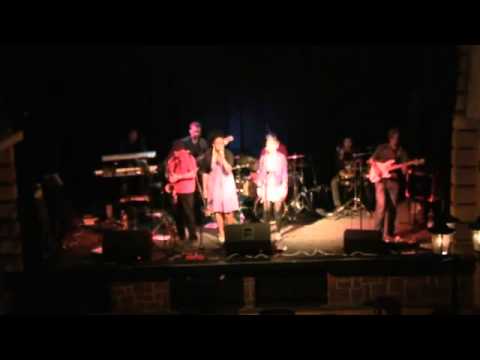 Juicy Freak - Come On - Live in Klub kino Černošice