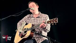 Brian Fallon - "Nobody Wins" (Live at WFUV)