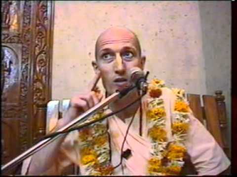 (Bhakti Vikasa Swami) Glorification of Bhagavad-Gita.MPG