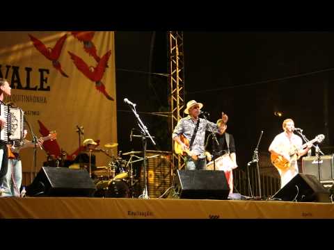 Xaxando com Tau Brasil no 31 Festivale em Araçuaí