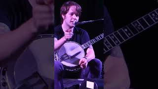 Billy Strings Tells the Story of Doc Watson #bluegrass #legends #flatpicking