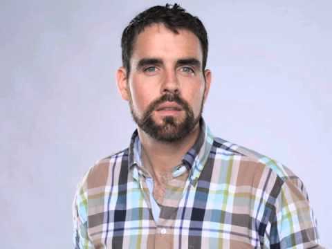 Close - "Wallflower" (Deetron Remix)