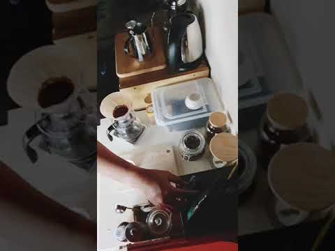 KOPI TURAS V60 method 1:1:1 Veronika Galova Vesela