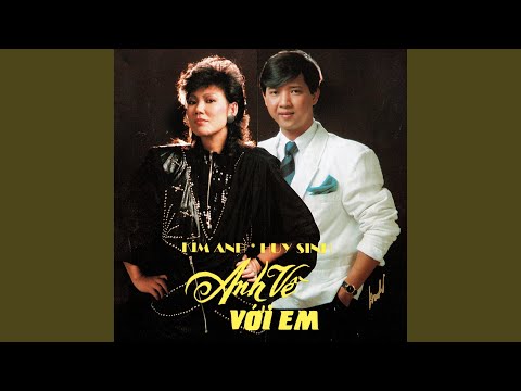 Thể hiện bởi Huy Sinh