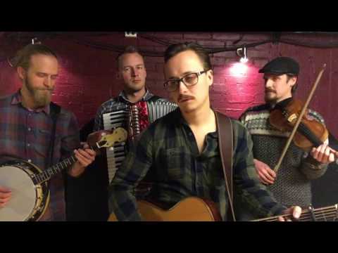 The Beekeepers -The Stable song (Gregory Alan isakov cover)