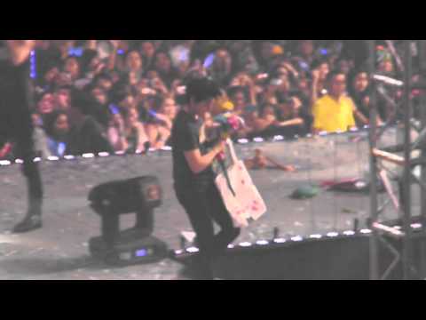 110226 Super Show 3 Manila - Wonder Boy