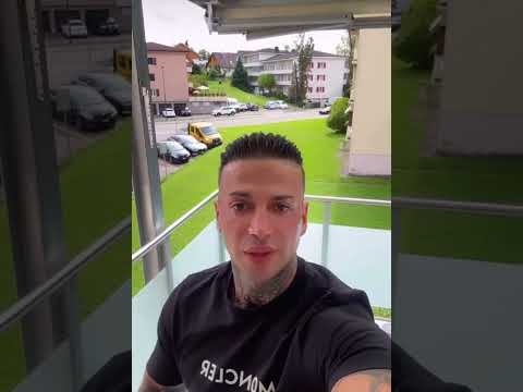 FABIO RUSSO IL SIK SPIEGA PERCHE' E' SPARITO DAI SOCIAL