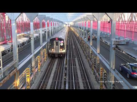 The Subway Crossing Over the Williamsburg Bridge in New York - Manhattan to Brooklyn! 2021 (4K)