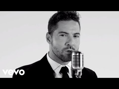 David Bisbal - Me Enamoré De Ti (Lyric Video)