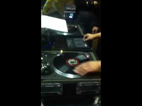 DJ scratch session