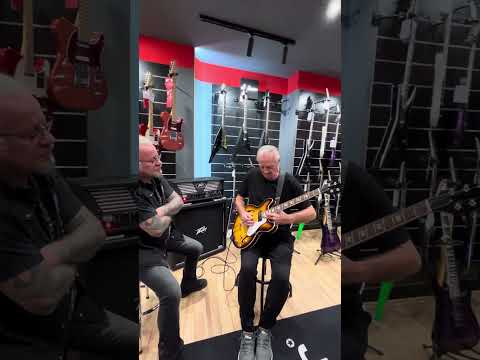 Tátrai Tibor és az USA Epiphone Casino - Gitárcentrum