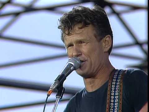 Kris Kristofferson - Shipwrecked in the 80s (Live at Farm Aid 1985)
