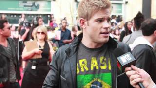 MTV FORA: David Robert does the MMVA Red Carpet