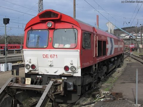 Diesellok HGK DE 671 (Class 66, 266 071) im Frostschutzmodus: Motorstart und hohe Drehzahl