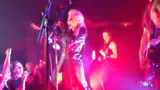 Battle Beast : Far Far Away - I Want The World... And Everything In It (Live In Paris)