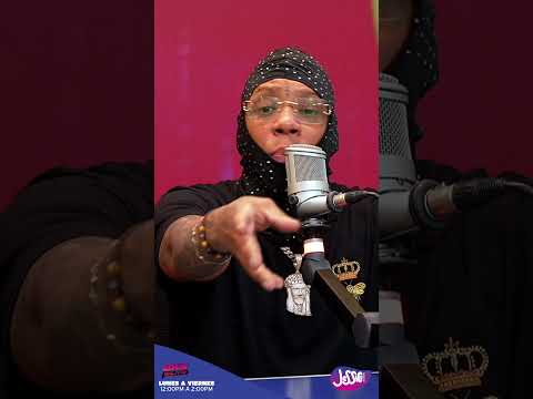 Dice yomel el meloso que tokisha no está pegada internacionalmente y q si no es por él ella no suena