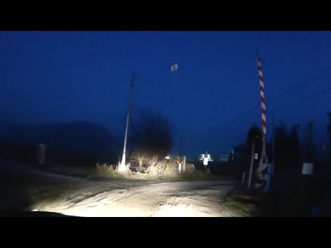 Passaggio a livello Strada Ponteverde Asti # railroad crossing # spoorwegovergang # bahnübergang