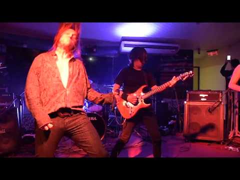 Enter Sandman - Edu Falaschi