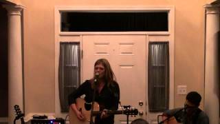 Liz Longley - Never Loved Another - Jammin' Jules House Concerts 11/10/12