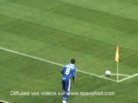 Corner de Gourcuff et tire de Toulalan (France Uruguay au stade de France)