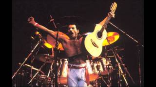 8. Put Out The Fire/Dragon Attack (Queen-Live In Oakland: 9/7/1982)