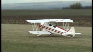 preview picture of video 'Airshow LMK Sedlec 2010 - Boeing PT-17 Stearman'