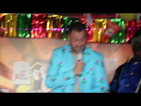 Feestduo Kaaigezellig -Morgen zetten wij onze schoen