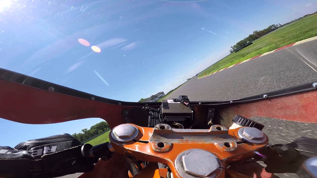 '74 750 SFC. New Jersey Motorsports Park track day.