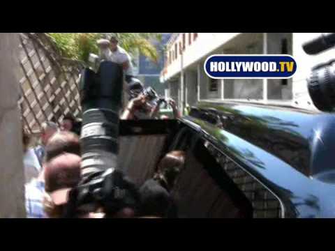 Katie Holmes Leaves Dance Studio In Hollywood