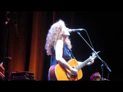 Maybe Sparrow -Neko Case at Esplanade Concert Hall, 16 March 2014