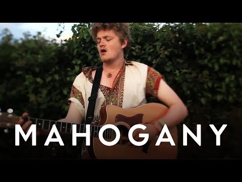 Tom Farrer - Please Don't Ask Me Questions | Mahogany Session