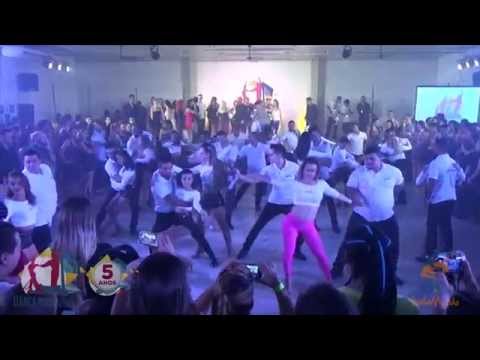 Baila Mundo - Clube do Sertanejo (Dança Porto Alegre 2015)