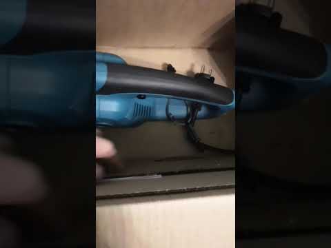 Elektrinis grandininis pjūklas Makita UC4050A video