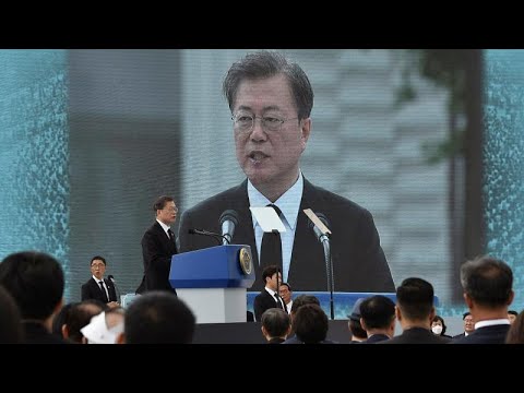 رئيس كوريا الجنوبية يحيي ذكرى أحداث غوانغجو ويكرم ضحاياها…