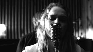 Mad Hatter&#39;s Daughter - Hurt (Johnny Cash / Nine Inch Nails Cover)