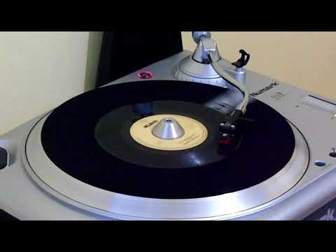 Me Llaman Avispa - Grupo Karakhol