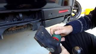 How to remove disco 3 / Range Rover Sport tow bar