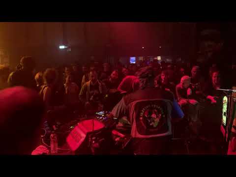 Iration Steppas plays dubplate Linval Thompson@Amsterdam Dubweekender (6-12-2019)