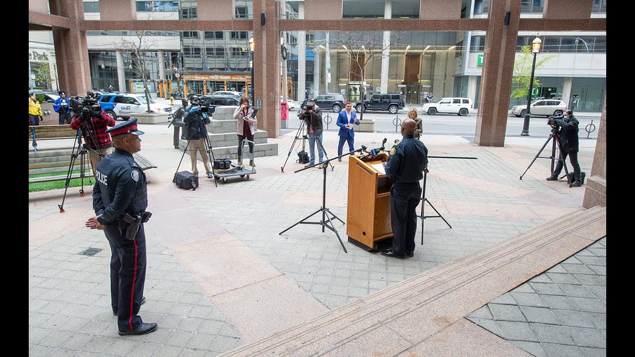 TorontoPolice News Conference on investigation into the abduction of a 14-year-old boy