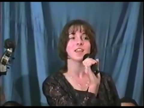 Slave Šanta prikazuje: FILM ZORANA TATIĆA. "Smotra tamburaša".        Kucura  (30.April 2000).