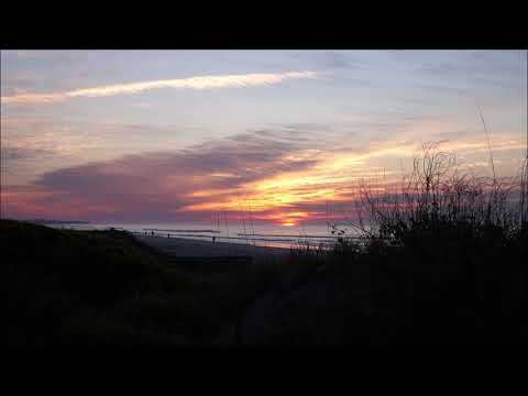 Sunrise On Isle of Palms Pier Time Lapse With stephaniesĭd