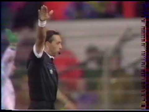 06/04/1993 Uefa Cup Semi Final 1st leg BORUSSIA DORTMUND v AUXERRE