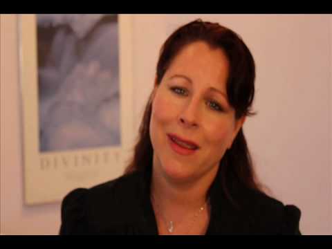 Sarah Sings with Susan Boyle.wmv