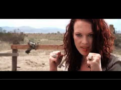 Bitch Slap - Le Superdotate - Clip 7