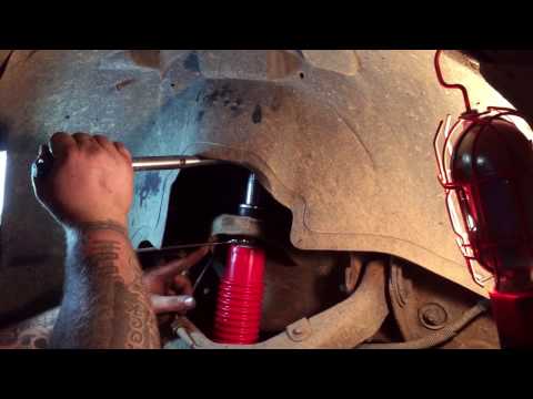 Front shock absorber replacement (2003 GMC Sierra HD)