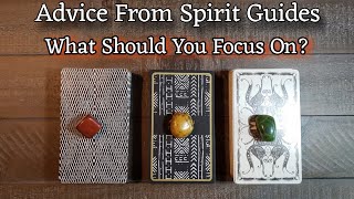🍃🍁 What Should You Focus On Right Now? 🍃🍁 Advice From Your Spirit Guides 🦊 Pick A Card Reading