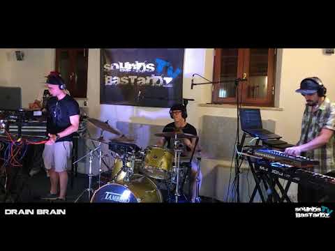 Sounds Bastardz TV - Puntata 12 - Drain Brain