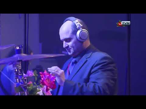 QUEEN meets COLDPLAY Concert - Chris Grech - We Will Rock You / We are the Champions