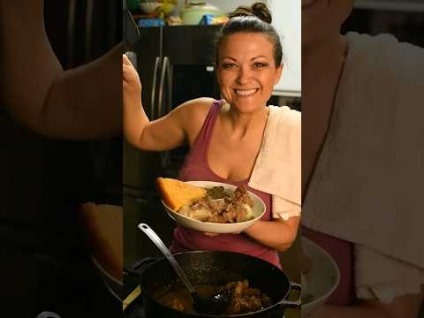 Simple Southern Mustard Greens #cooking #recipe  #cookingchannel #kellycookstexas #southerncooking