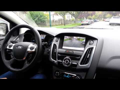 2014 Ford Focus Titanium - Active Park Assist demo